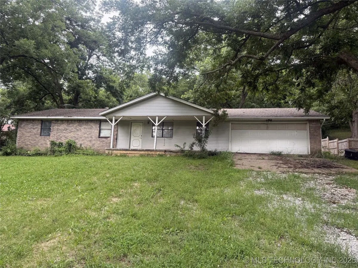 5090 S Robert Girten Road, Chelsea, OK 74016 - Image #1