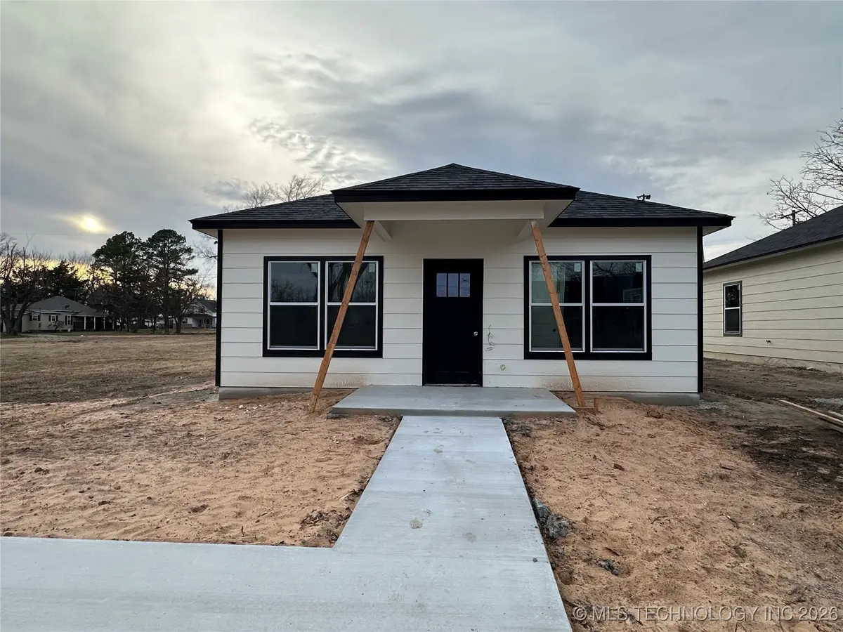 612 S 3rd Street, Morris, OK 74445 - Image #1