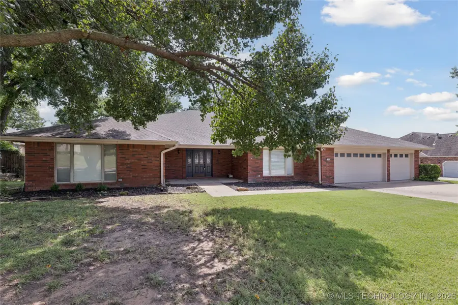 2708 Claremont Drive, Bartlesville, OK 74006 - Image #2