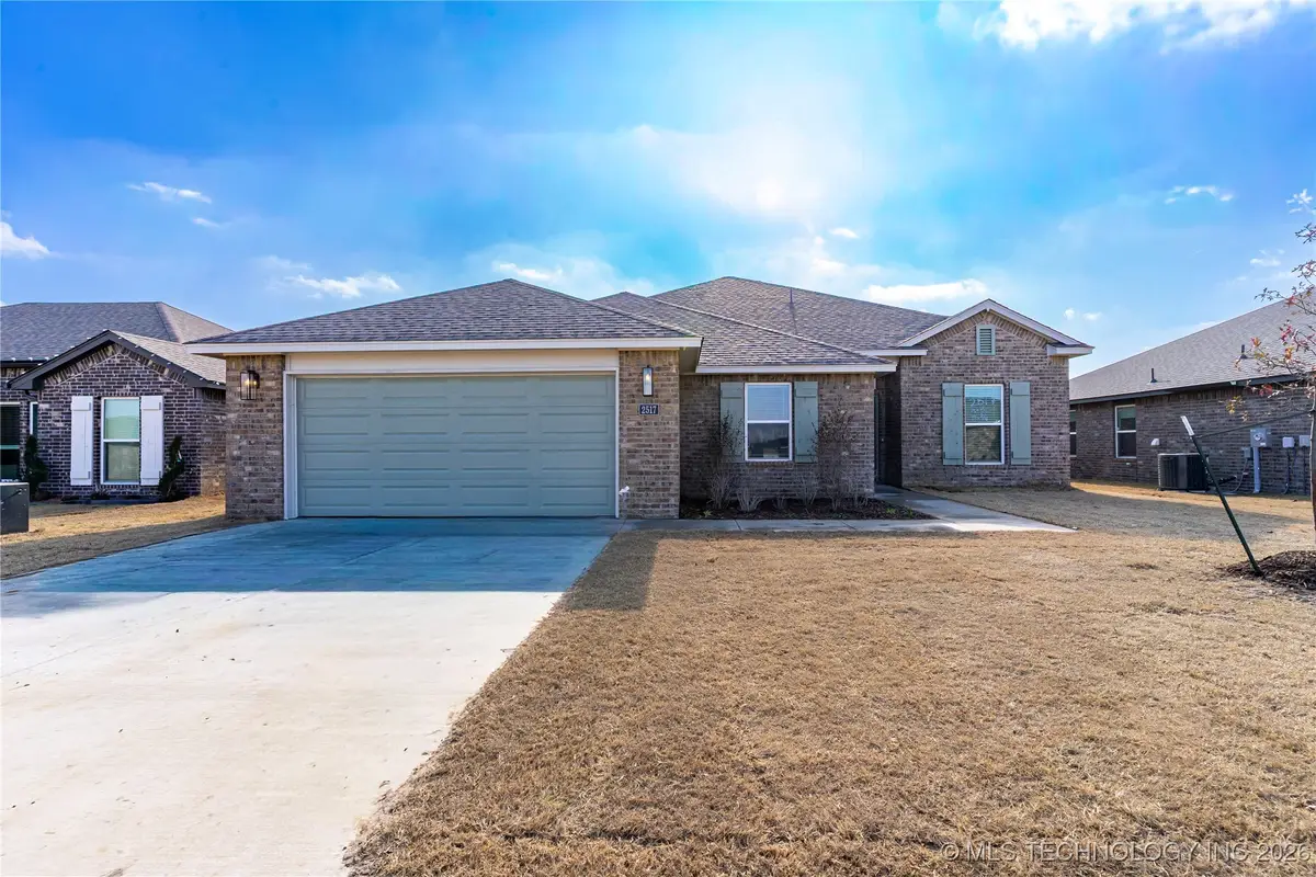 2517 W South Street, Collinsville, OK 74021 - Image #1