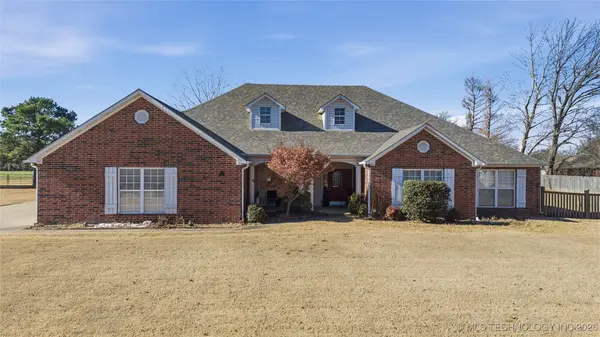 120 S Madison Avenue, Okmulgee, OK 74447