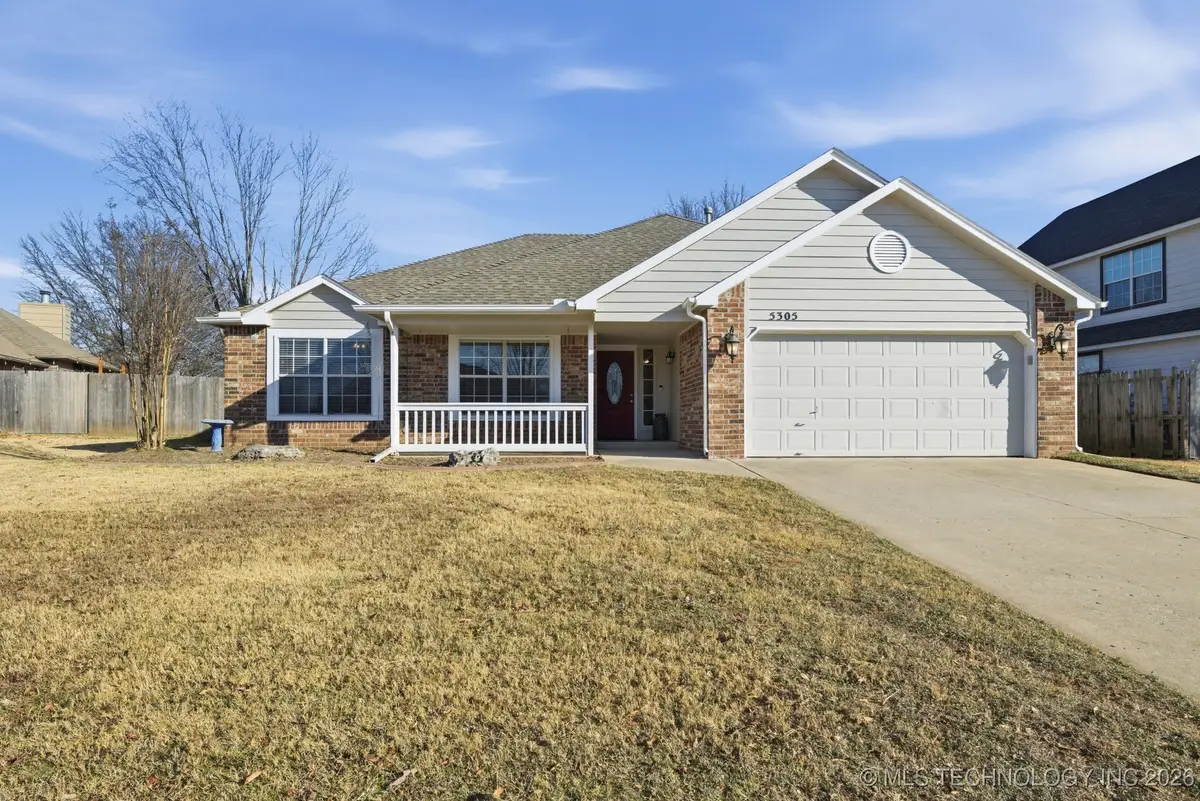 5305 S Maple Place, Broken Arrow, OK 74011 - Image #1