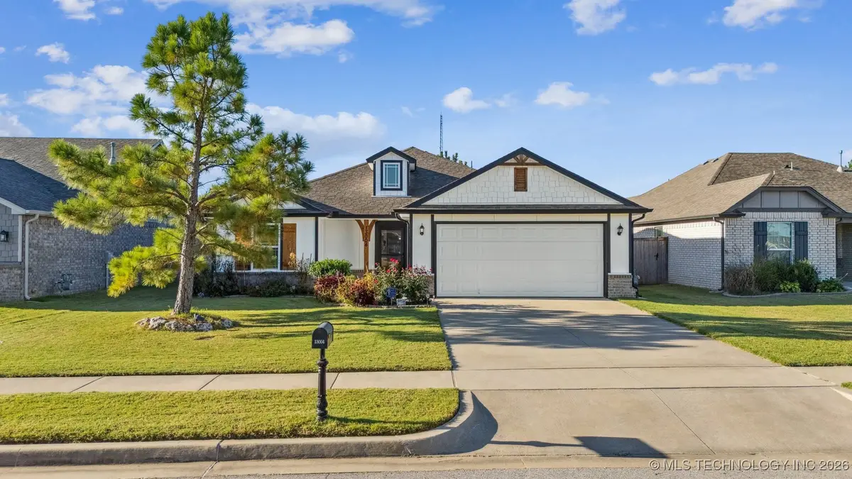 13004 E 122nd Place N, Owasso, OK 74021 - Image #1