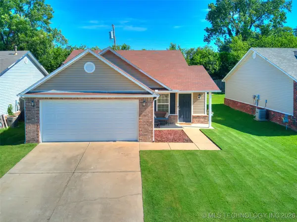 19 E Fairlane Court, Sapulpa, OK 74066