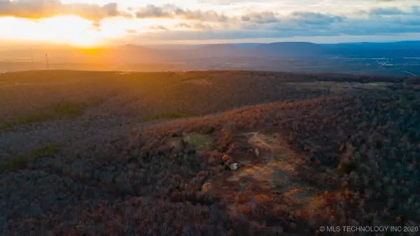 1100 Etchison Road, Quinton, OK 74561