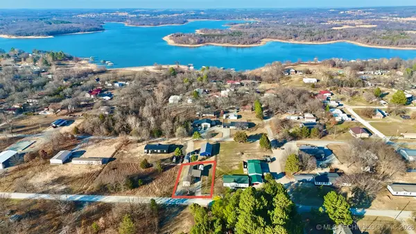 421171 E 1168 Road, Eufaula, OK 74432