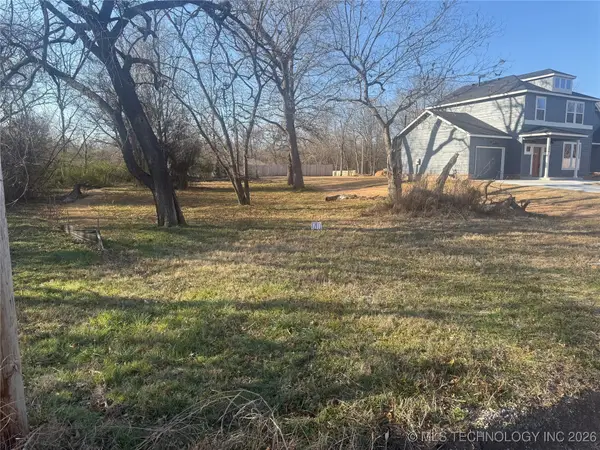 512 S Division Street, Coweta, OK 74429