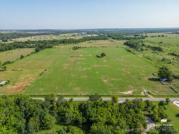 3535 E 161st Street S, Bixby, OK 74133