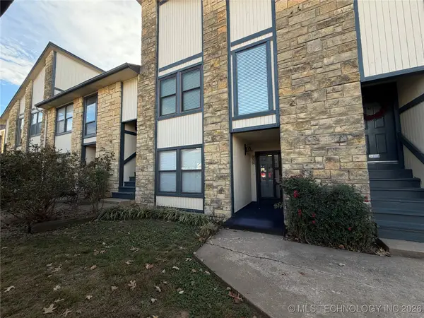 5243 SE Nowata Road #I-103, Bartlesville, OK 74006