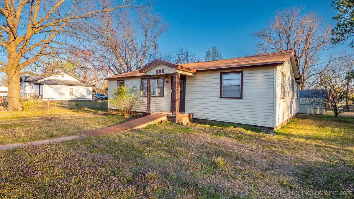 805 N 2nd Street, Quinton, OK 74561 - Image #1