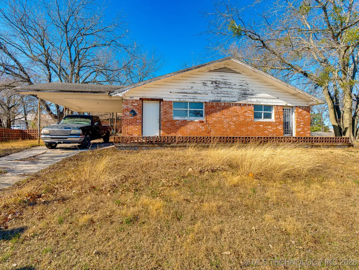 129 E 16th Street, Ada, OK 74820 - Image #1
