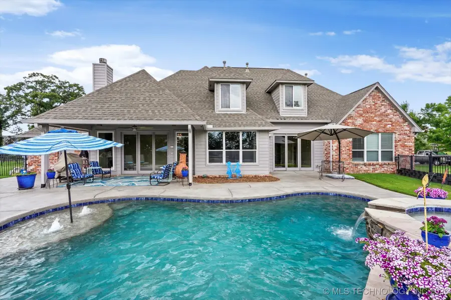 4207 S 69th West Avenue, Tulsa, OK 74107 - #3