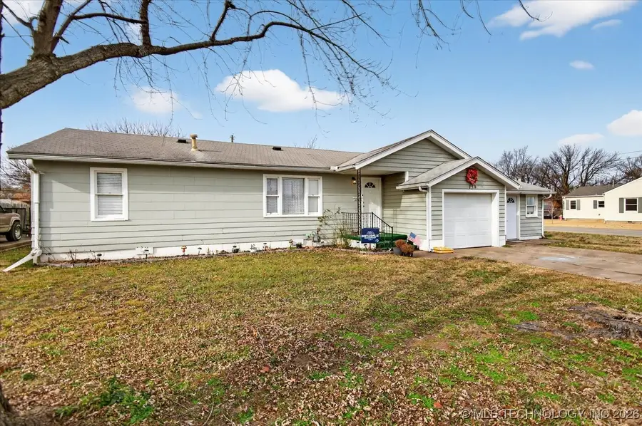 139 NE Queenstown Avenue, Bartlesville, OK 74006 - Image #3