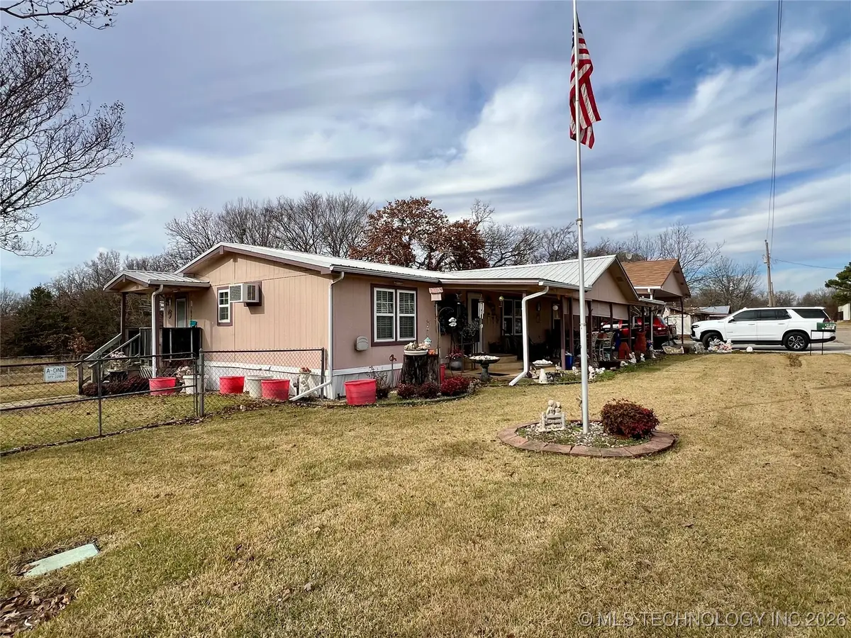 27 Aster Drive, Mead, OK 73449 - Image #1