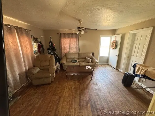 123 E 3rd, Ada, OK 74820 - Image #2