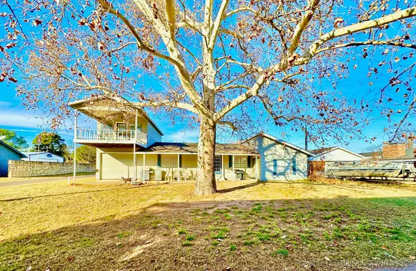 12158 Landing Drive, Kingston, OK 73439