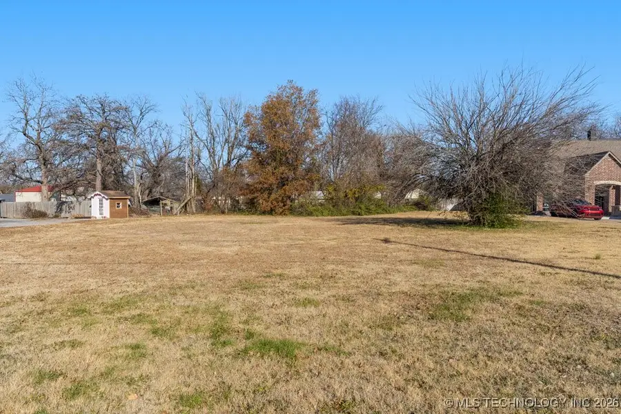 243 E 141st Street, Glenpool, OK 74033 - Image #2