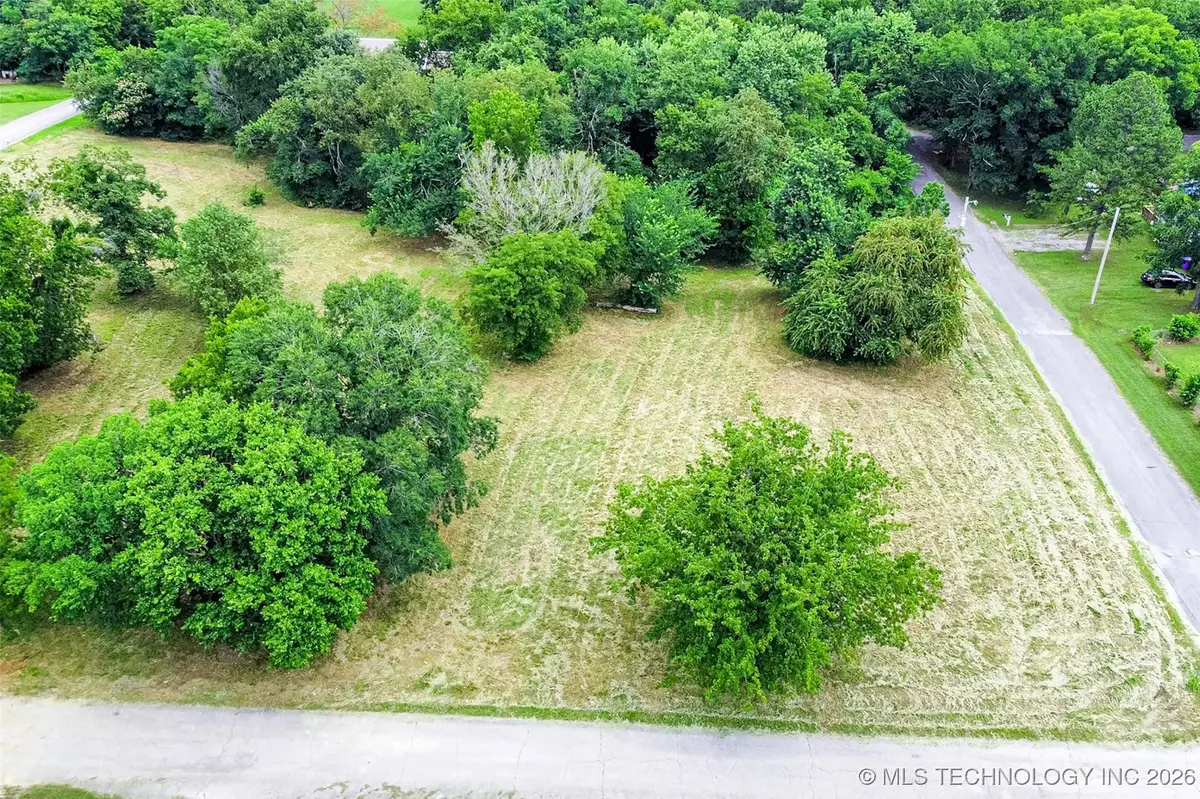 715 S Cherokee Street, Locust Grove, OK 74352 - Image #1