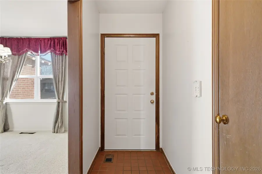 5680 S Boston Avenue, Tulsa, OK 74105 - Image #3