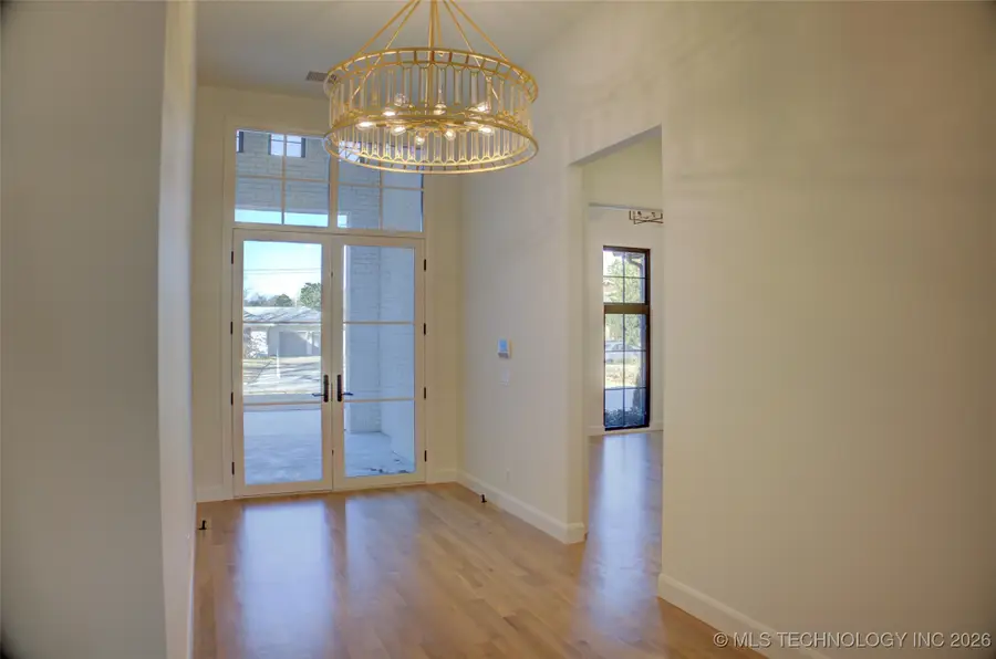 2887 S Gary Avenue, Tulsa, OK 74114 - Image #2