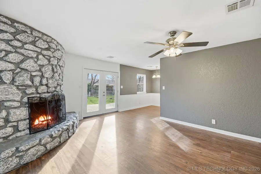 821 W Boston Street, Broken Arrow, OK 74012 - Image #3