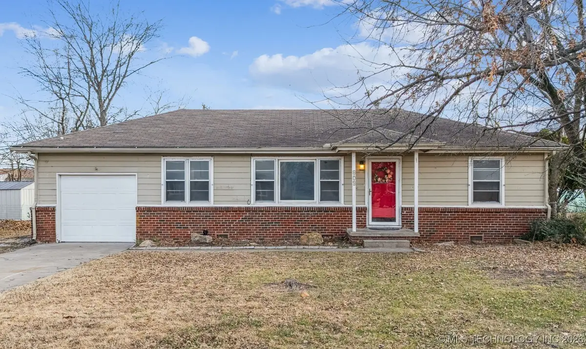 809 N Main Street, Broken Arrow, OK 74012 - Image #1