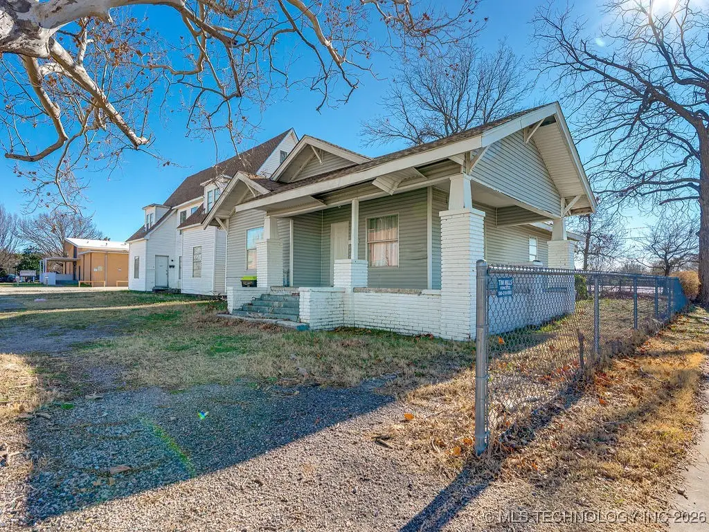 905 E 12th Street, Ada, OK 74820 - Image #1