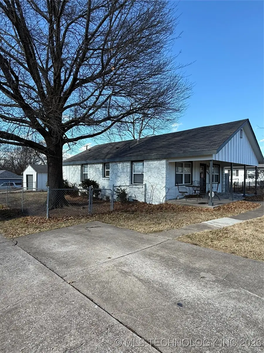 4824 S 25th Avenue, Tulsa, OK 74107 - Image #2