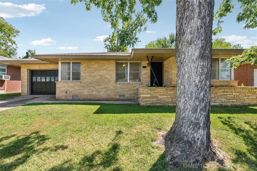 328 SE Waverly Avenue, Bartlesville, OK 74006 - #2
