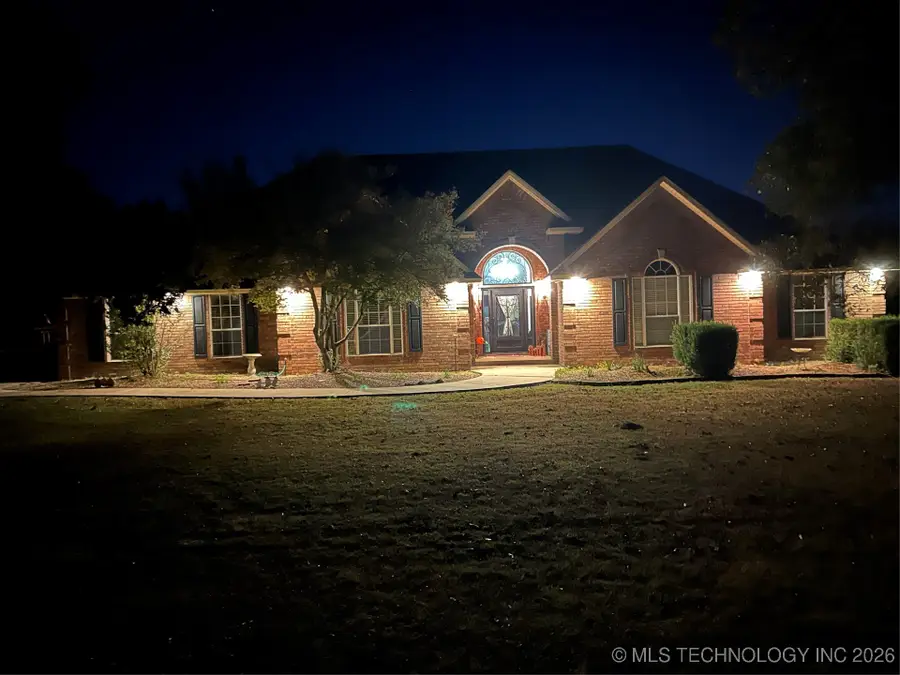 512 Oakland Court, Ardmore, OK 73401 - Image #2
