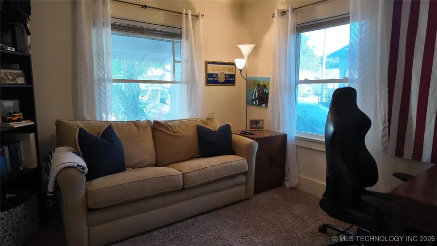 520 S Wheeling Avenue E, Tulsa, OK 74103 - Image #2