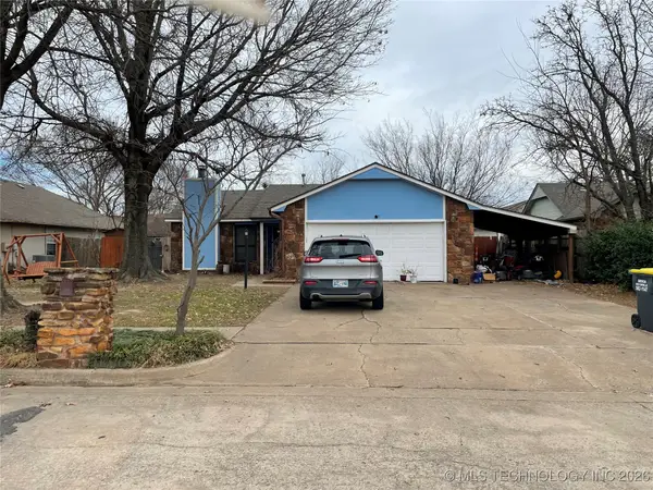 17703 S Tacoma Street, Mounds, OK 74047