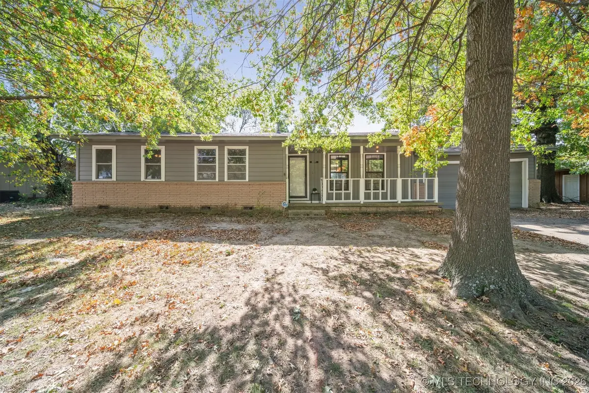 2511 E Sidney Avenue, Broken Arrow, OK 74014 - Image #1