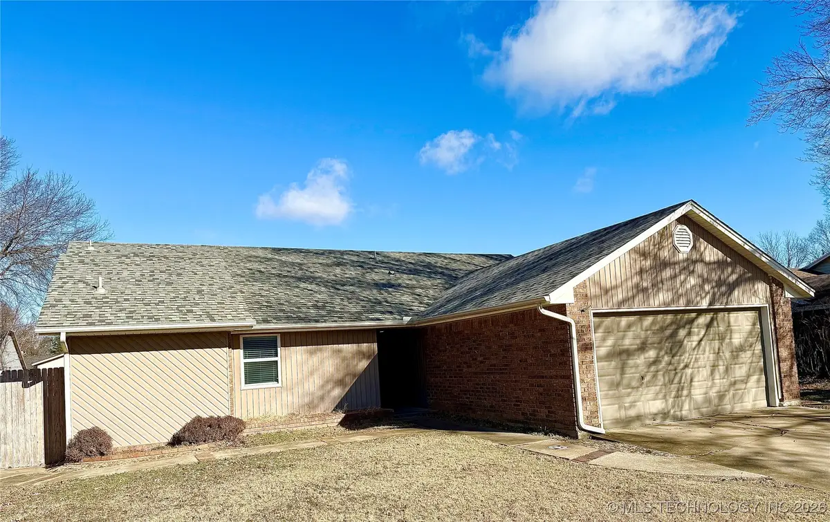 3004 Hilltop Avenue, Muskogee, OK 74403 - Image #1