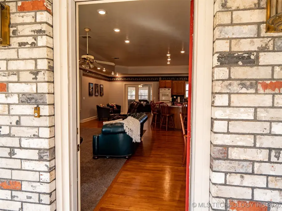 753 Glover Road, Broken Bow, OK 74728 - Image #2