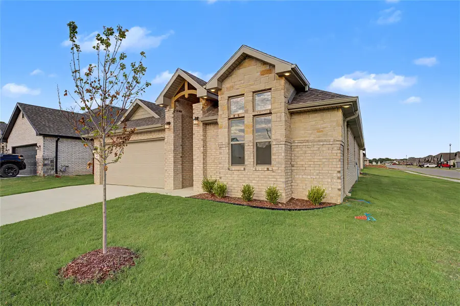 10807 S 274th East Avenue, Coweta, OK 74014 - #3