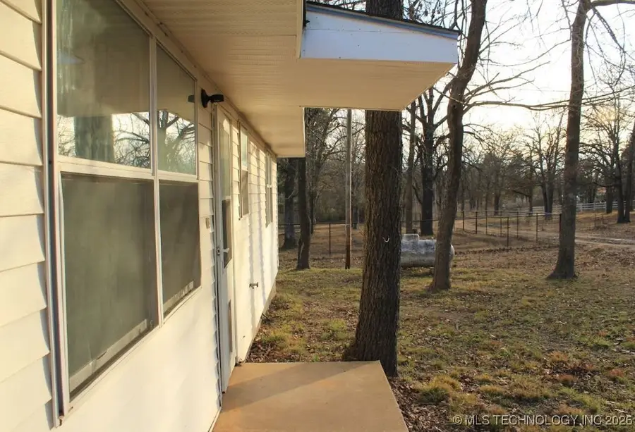 13105 E Pine Ridge, Coleman, OK 73432 - Image #3