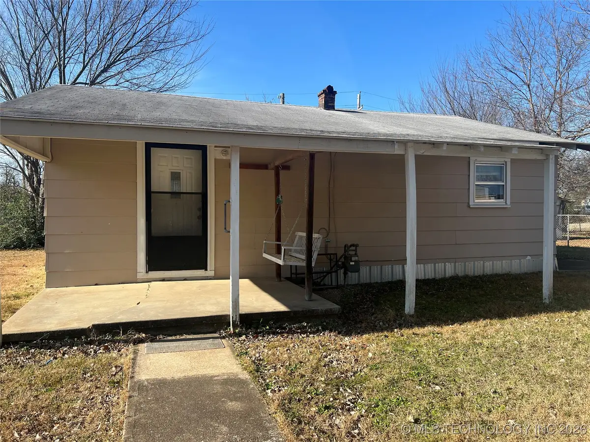 710 Randal Street, Quinton, OK 74561 - Image #1