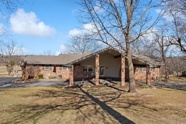 17837 E Brady Street, Catoosa, OK 74015