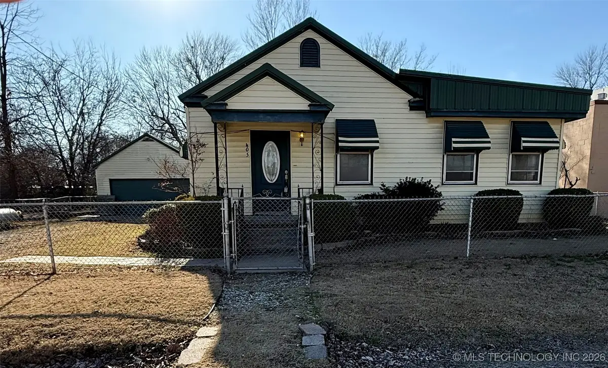 405 N Adams Street, Braggs, OK 74423 - Image #1