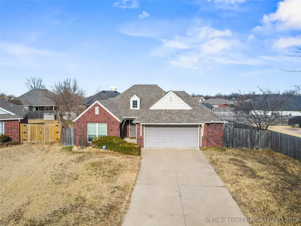 10311 E 97th Court N, Owasso, OK 74055 - Image #1