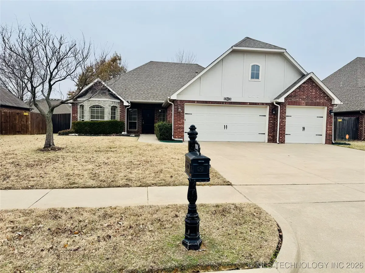 9206 N 95th East Place, Owasso, OK 74055 - Image #1