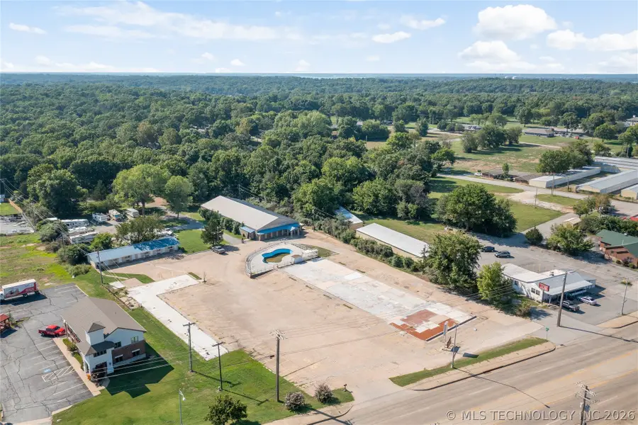 S Main Street, Grove, OK 74344 - #3