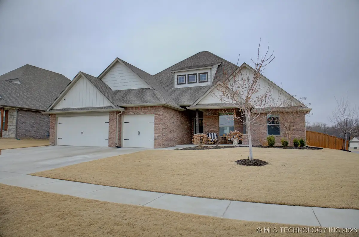 2904 S 8th Street, Broken Arrow, OK 74012 - Image #1