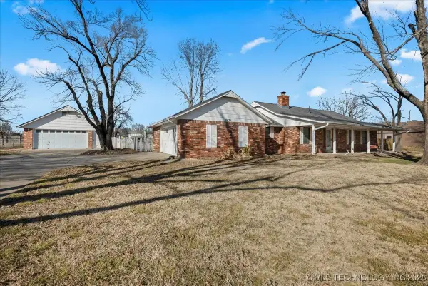10839 E 109th Place N, Owasso, OK 74055