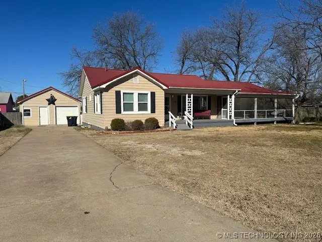 924 N Burns, Holdenville, OK 74848 - Image #1