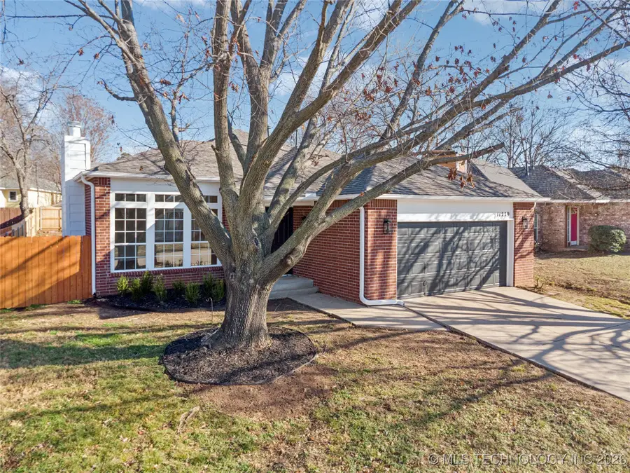 11229 S Nandina Avenue, Jenks, OK 74037 - Image #2