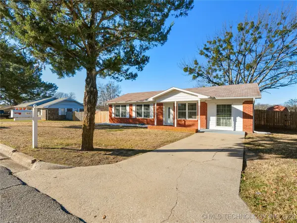 1447 S Lowry, Atoka, OK 74525
