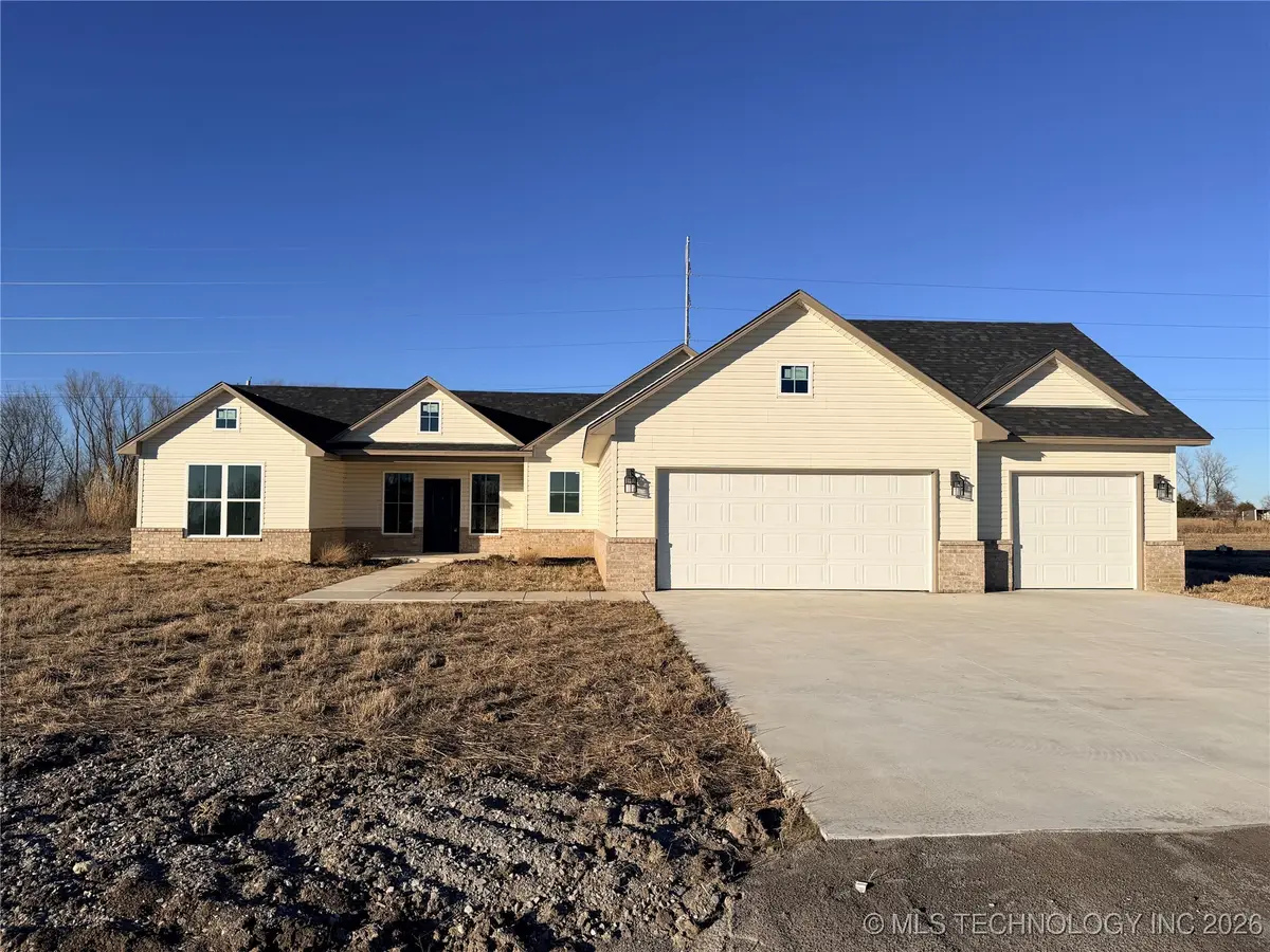 245 W 481 Road, Pryor, OK 74361 - Image #1