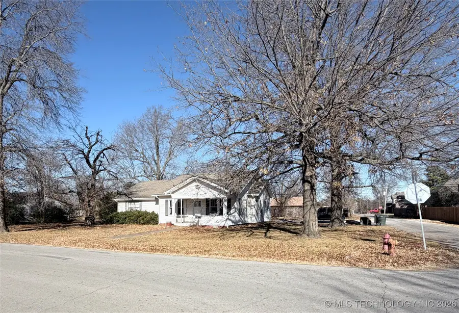 443 E Pine Street, Skiatook, OK 74070 - Image #2